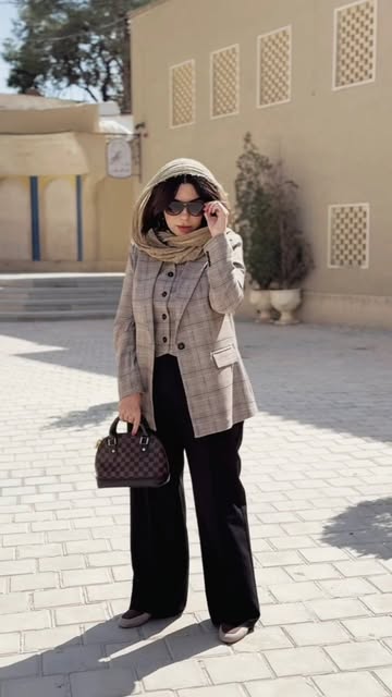 کت و جلیقه پیردوپل ترک چهارخونه کرم قهوه ای مشکی